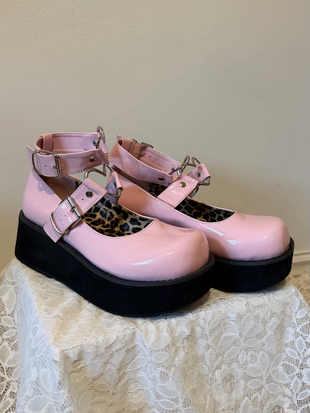 Demonia Sprite-02 Baby Pink Heart Buckle Platform Mary Janes – Size 8